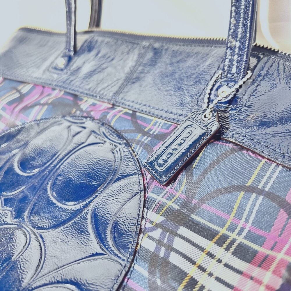 Coach Tote-Plaid-Navy Blue/Pink Mix-G1273-F20109-Large Purse-1 Zip Closure-Light - Picture 4 of 16